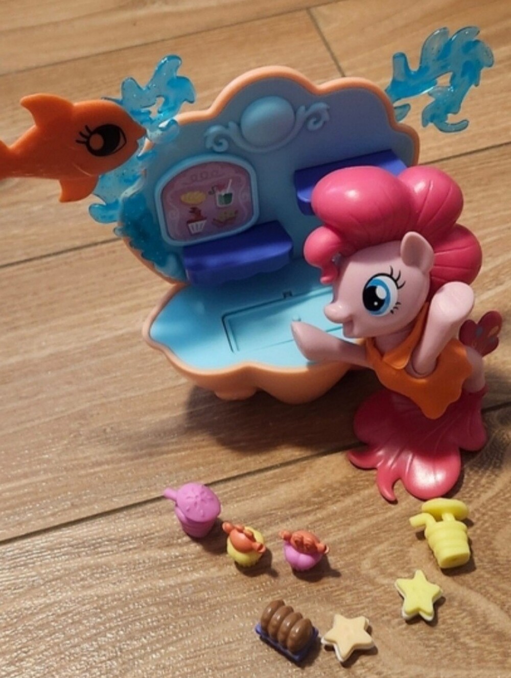 My Little Pony Pinkie Pie Seapony Playset